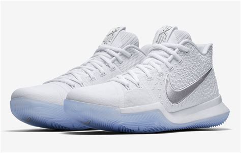 kyrie 3 white Chrome shoes